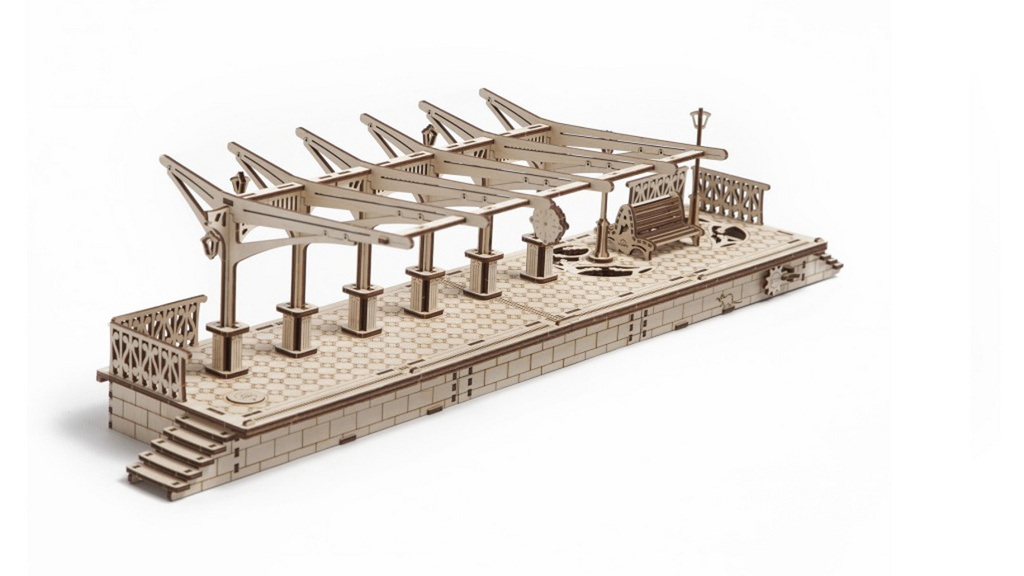 Dřevěný mechanický model Vlakové nástupiště